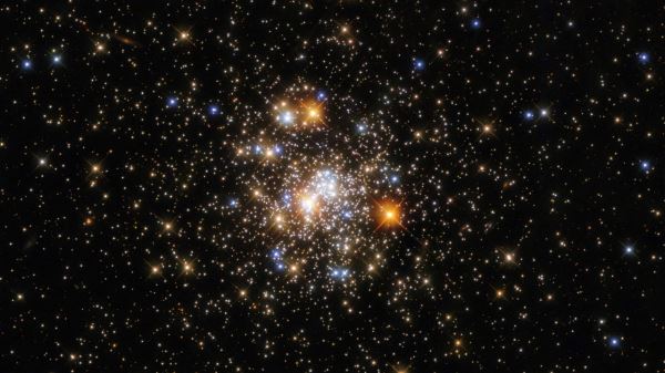 “Хаббл” передал снимок скопления NGC 6717