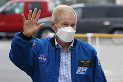 Глава НАСА захотел встретиться с Рогозиным