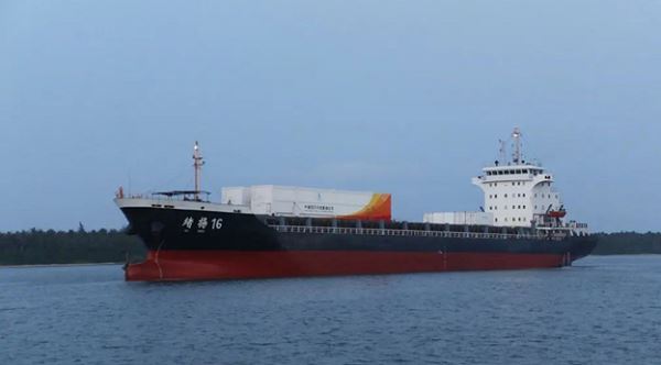 Китайское транспортное судно «Сюй Ян 16» через неделю доставит ракету-носитель «Чанчжэн-8» в порт Цинлань