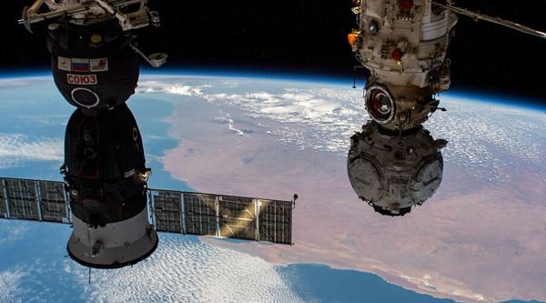 Специалист РАН и космонавт оценили необходимость закрытия модуля «Звезда» из-за бесконечных утечек